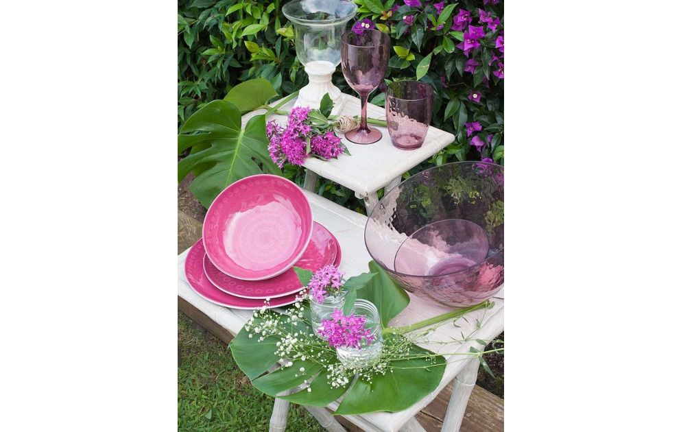 Posuda za salatu i 4 posudice