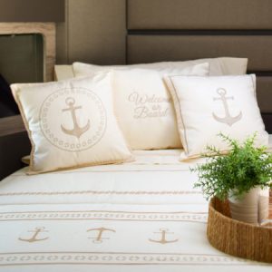 Cabinroom_Santorini_Ecru_H_MarineBusiness_R-600x450